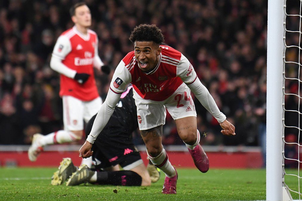 El Leeds de Bielsa hizo un gran primer tiempo, pero no lastimó y el Arsenal lo eliminó de la FA Cup