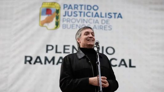 En medio de las tensiones con Martín Guzmán, ahora Máximo Kirchner pide aumentar el salario mínimo, vital y móvil