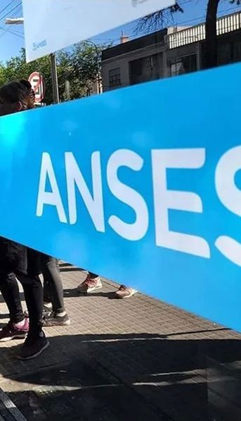 AUMENTOS y BENEFICIOS de ANSES: quiénes podrán COBRAR hasta $250.000 en ABRIL
