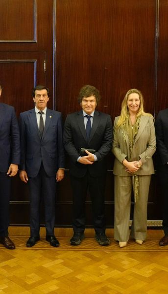 La mesa chica de Milei negocia vetos y alianzas con gobernadores aliados