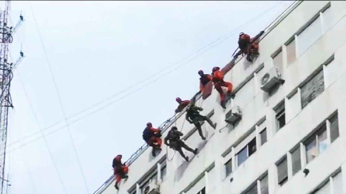 El hecho ocurrió en un edificio de 22 pisos sobre Rivadavia al 5100.