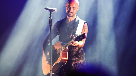 Abel Pintos volvió a presentarse en Mar del Plata y tuvo una visita especial