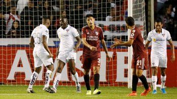Noche de terror para River: jugó mal y fue goleado por Liga 3 a 0 en la altura, en su debut por Libertadores