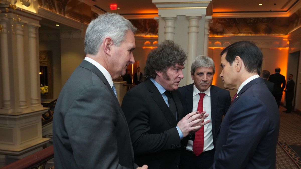 El presidente mantuvo una comunicación telefónica con el secretario de Estado estadounidense para profundizar los vínculos económicos y avanzar en objetivos comunes de seguridad. (Foto: @SecRubio)