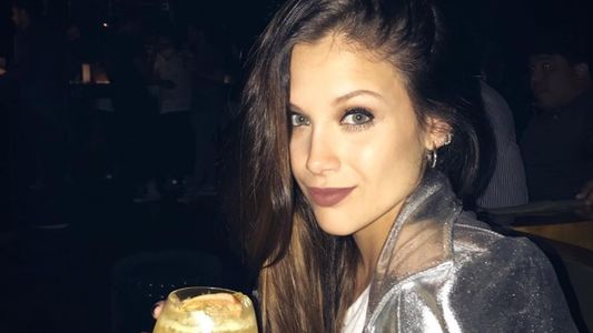 Barbie Vélez, vampiresa hot en Halloween