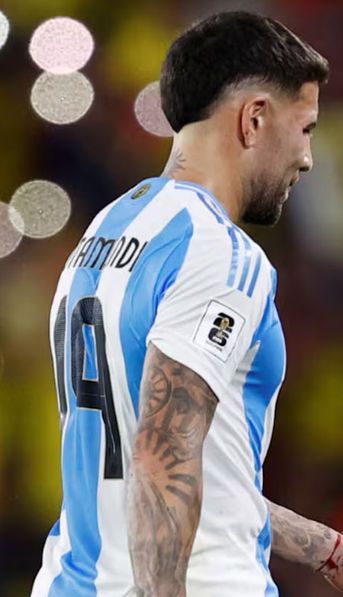El adiós de Otamendi: su mensaje tras la expulsión en el último partido de Eliminatorias