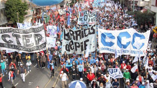 Los movimientos sociales lanzan su sindicato y buscan pasar de la calle a la mesa de la CGT