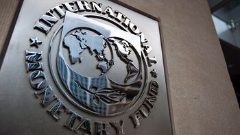 Para qué usará el Gobierno los fondos del FMI en medio de la campaña electoral