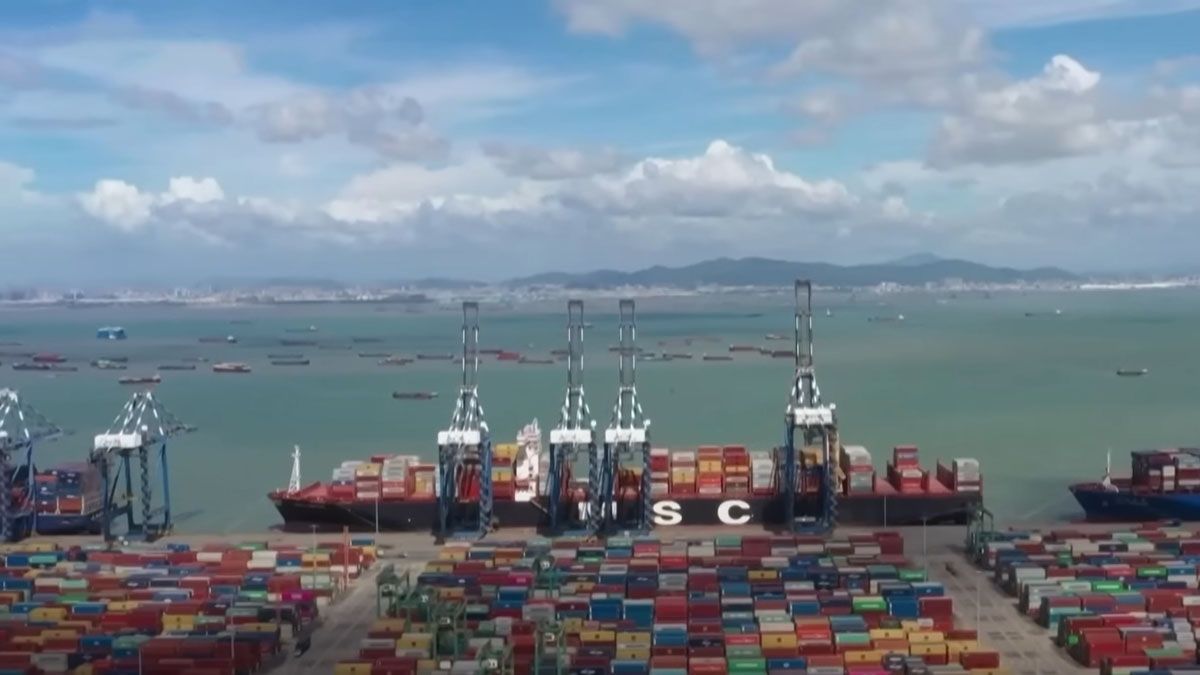 La economía del país con Xi jinping creció menos del 10% anual, nunca llego a imitar las famosas 