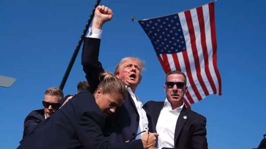 Documento impactante: la imagen que revela trayectoria de la bala que casi mata a Donald Trump