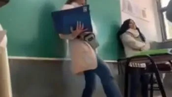 ¿Ustedes creen..?: la fuerte reacción de una directora para retar a sus alumnos que se volvió viral