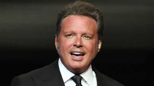 Operaron de urgencia a Luis Miguel