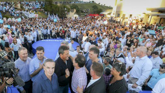 El PJ federal se lanzó fuerte a captar a los disconformes de la polarización Macri-CFK