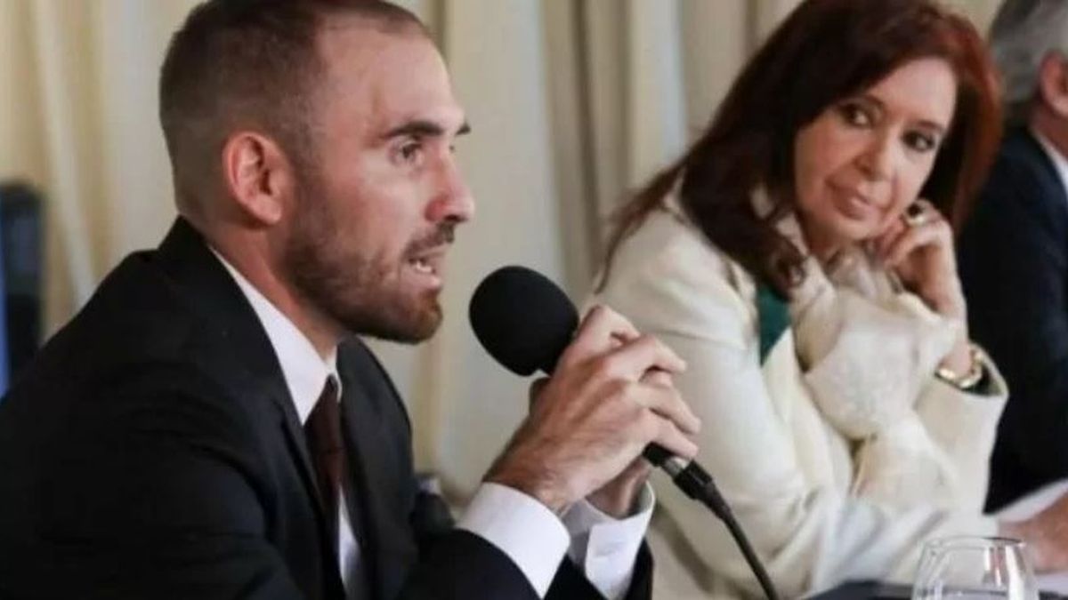 La vicepresidenta Cristina Kirchner le aclaró a Martín Guzmán que no pidió su renuncia.