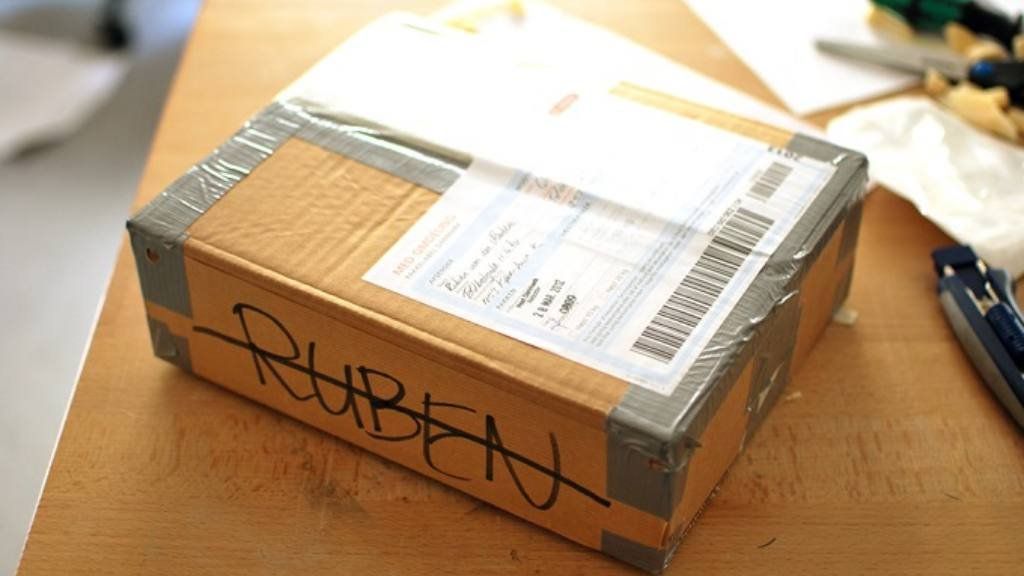 Evalúan cambiar el límite de dinero para pedidos on line al exterior: pasaría de US$ 25 a US$ 600