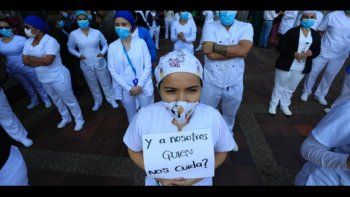 Doctor si no se va matamos a su esposa e hijos, nueva amenaza al equipo médico