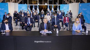 Alberto Fernández se acerca a los intendentes del PJ que piden PASO y reelección en 2023