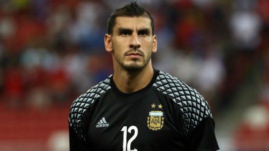 El insólito acuerdo del Patón Guzmán con Tigres en caso de que Messi juegue en Newells