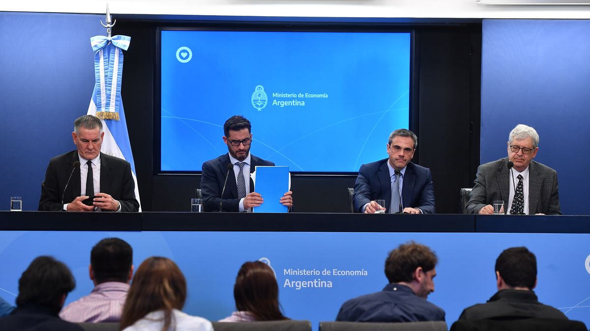 El Gobierno anunció un nuevo acuerdo de precios que contempla aumentos del 5% por 90 días. (Télam)