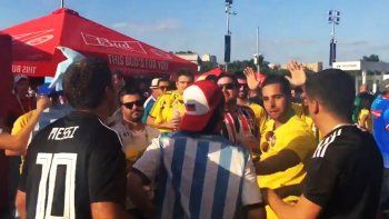 Argentinos y brasileños se cruzaron feo a la salida del estadio