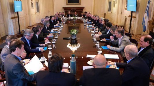 Marcos Peña admitió que deben acelerar la baja del déficit y habló de lograr un gran acuerdo nacional