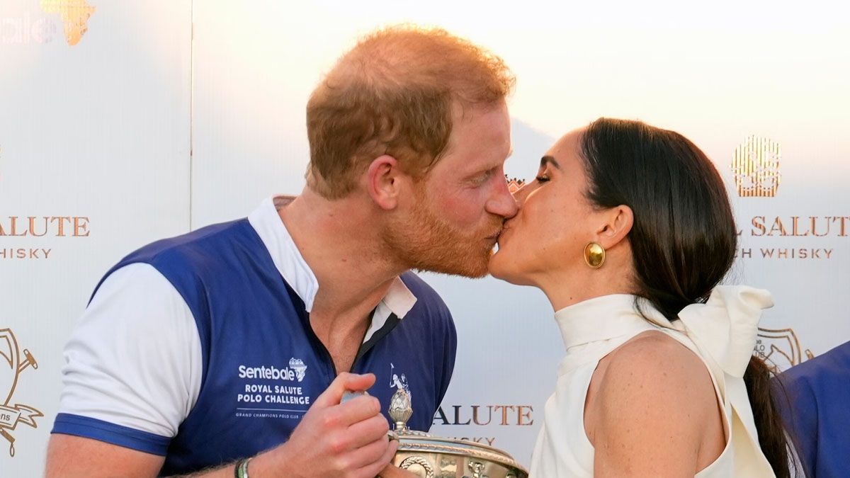 Escándalo en la corona británica: ¿Amantes secretos del príncipe Harry y Meghan Markle? 7 Merca2.es Rumores de infidelidades y crisis matrimonial: la controversia del príncipe Harry y Meghan Markle