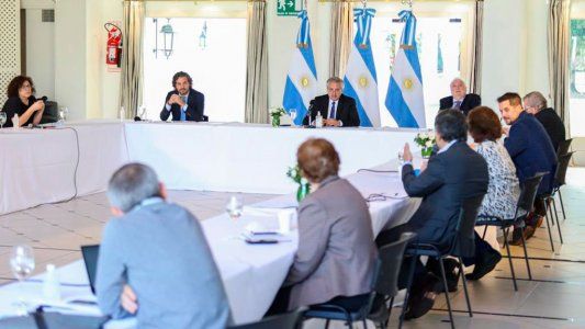 COVID-19: un asesor de Alberto defendió las salidas para chicos y dijo que los casos subieron porque el virus llegó a los barrios populares