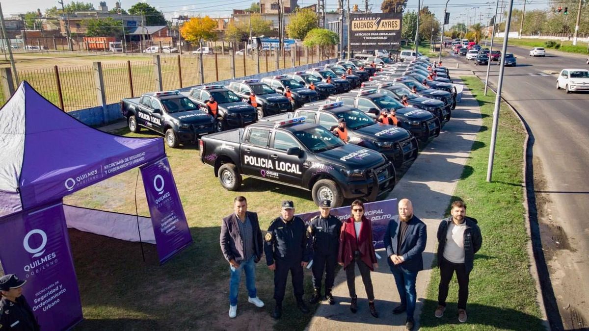 Mayra Mendoza Presentó 20 Nuevos Patrulleros Para La Policía Local De Quilmes 3132