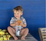 Nene encarga 31 hamburguesas por teléfono por un descuido de su mamá