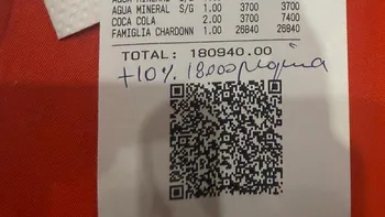El ticket presentado por la usuaria que fue obligada a dejar el 10% de la propina.&nbsp;