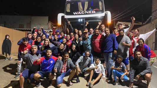 Por un error del colectivero, hinchas de Unión terminaron varados en una favela de Brasil