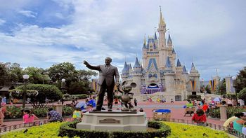 Viral: la tierna reacción de un niño al ver a una princesa de Disney