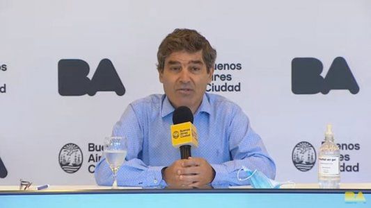 Tras las largas demoras en los centros de testeo de la Ciudad, Quirós dijo: Abriremos tantos como sea necesario