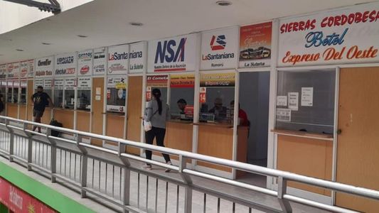 Detuvieron a una banda que vendía PCR truchos con pasajes de micro en Tigre