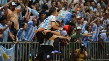 Argentina le ganó 3-2 a Brasil en el suplementario y gritó campeón en el Mundial de Futsal