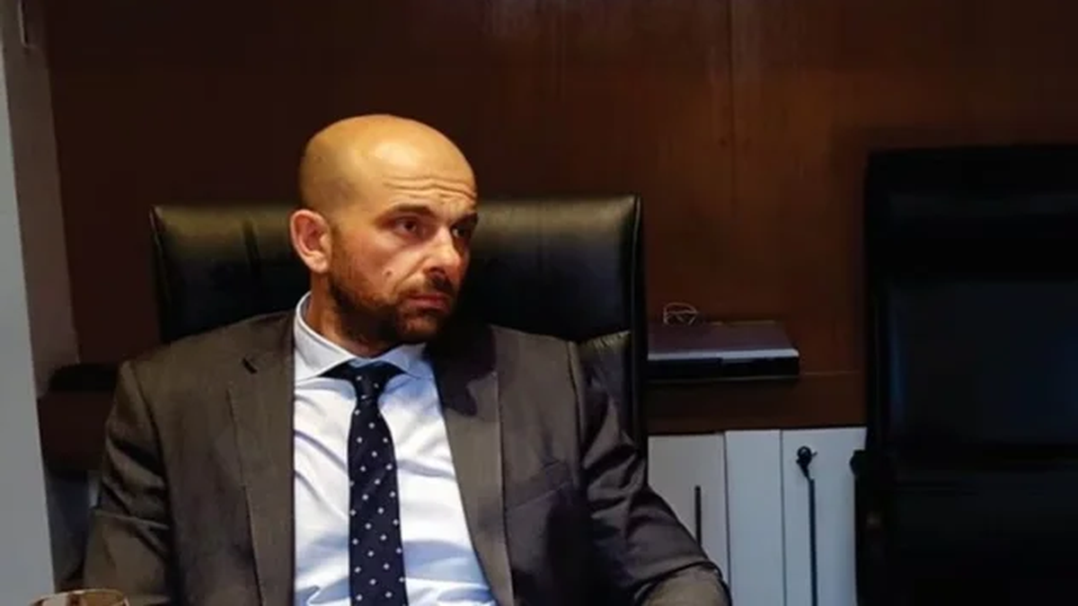 El secretario de Transporte