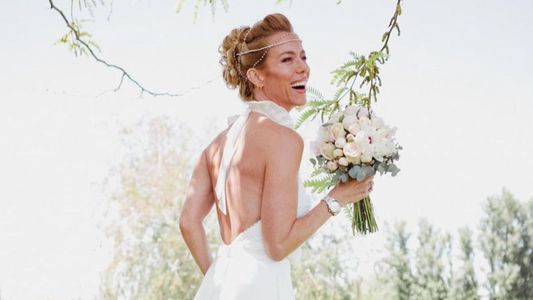 Así anunció Nicole Neumann su embarazo en medio de la ceremonia de bodas con Manu Urcera