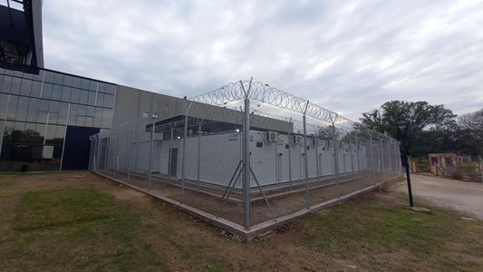 La Ciudad combatirá la sobrepoblación de presos con celdas containers: en qué barrios estarán