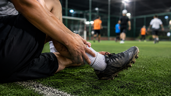 Fue a jugar al fútbol a la cancha de un famoso deportista, se lesionó y ahora cobrará una millonaria indemnización