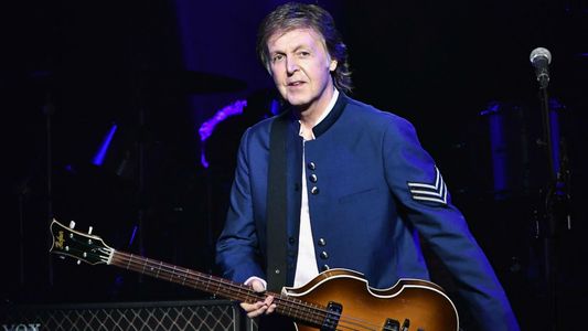 Paul McCartney contó intimidades sexuales de Los Beatles durante los viajes