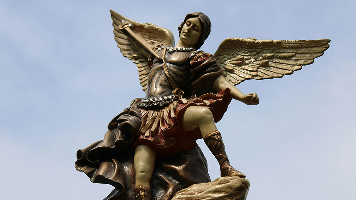 Cuando escuch&aacute;s con el alma, todo se vuelve se&ntilde;al. Foto: Hor&oacute;scopo, Arc&aacute;ngel Gabriel.