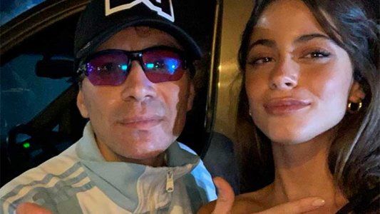 Los videos de Tini Stoessel disfrutando el show de Damas gratis