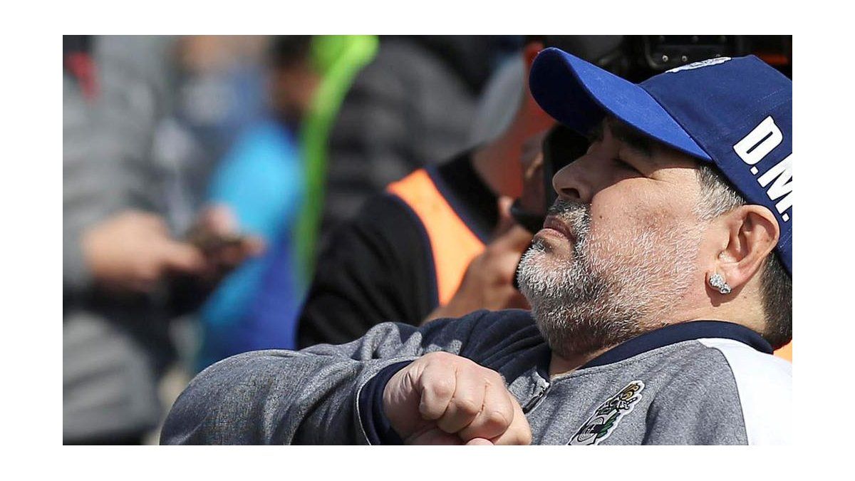 Diego Maradona y una imagen que alimenta las esperanzas (Foto: archivo).