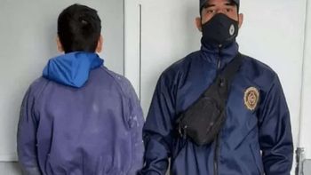 Detuvieron a un padre y su pareja por torturar a tres hermanitos en la provincia de Santa Cruz
