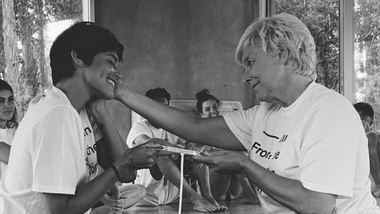 La llamativa experiencia sensorial de Calu Rivero: Recuperar el contacto humano