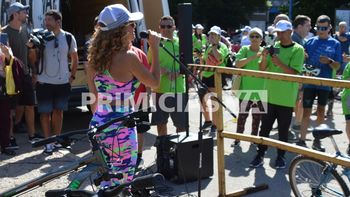 Iliana Calabro en MDQ homenaje Juan Carlos 2.jpg