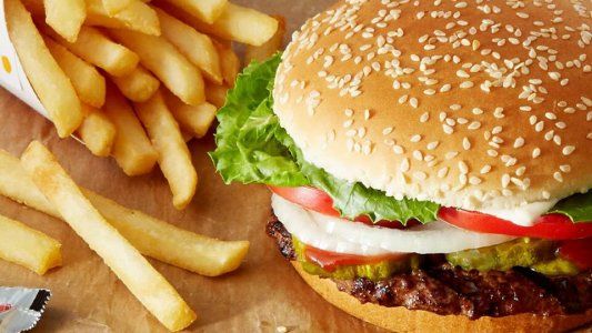 Burger King empezó a vender una Whopper con sabor a carne pero hecha a base de plantas
