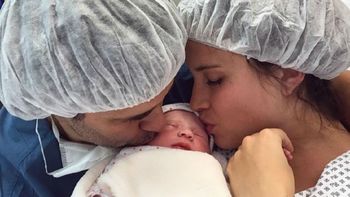 Nació Alma, la hija de Mariano Martínez y Camila Cavallo