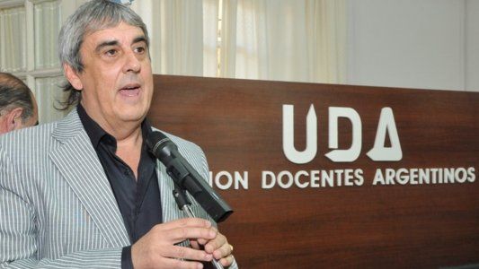 Crisis educativa: Trotta se comprometió a elevar las propuestas de los gremios docentes en reclamo de mejoras laborales