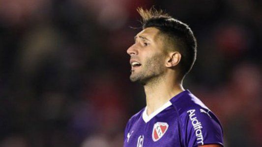 Santos hizo una oferta formal por Campaña